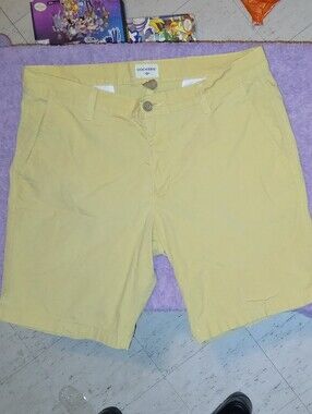 Dockers Yellow Khaki Shorts w/ Fabric Loop, Waist 34 Men's